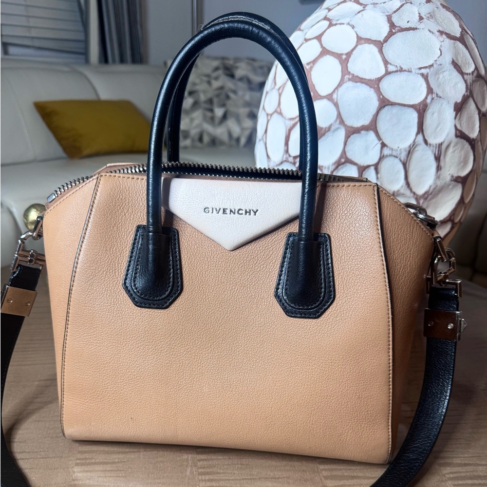 Givenchy Tricolored Tan, white, black Antigona Leather Handbag